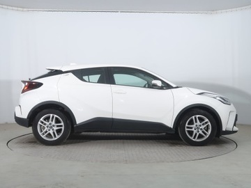 Toyota C-HR I Crossover Facelifting 1.8 Hybrid 122KM 2022 Toyota C-HR 1.8 Hybrid, Serwis ASO, Automat, zdjęcie 5