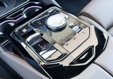 BMW Seria 5 G90-91 2025 BMW Seria 5 I wlasciciel M Sport Gwarancja Bezwypadkowy FVAT23, zdjęcie 15