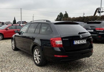 Skoda Octavia II Kombi Facelifting 1.2 TSI 105KM 2013 Skoda Octavia krajowy 1.2 Benzyna 105KM, zdjęcie 2