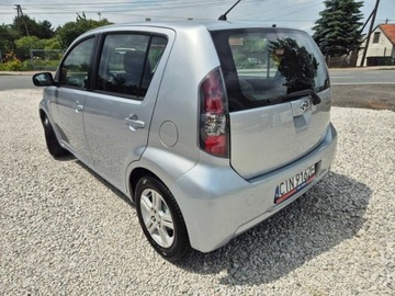 Daihatsu Sirion II 2008 Daihatsu Sirion DAIHATSU SIRION 2008 1.3 Bez rdzy Klima Sprawna Kola Zimow, zdjęcie 5