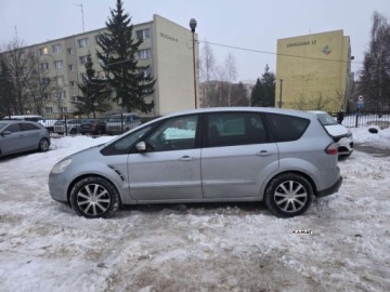 Ford S-Max I Van 2.0 i 16V 145KM 2006 Ford S-Max Ford S-Max 2,0 Benzyna Zadbany Zamiana 2.0 Benzyna 145KM, zdjęcie 3