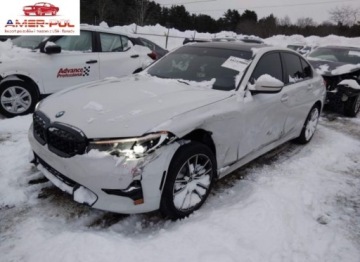 BMW Seria 3 G20-G21 2022 BMW Seria 3 330I XDrive 2022 2.0 Benzyna 255KM