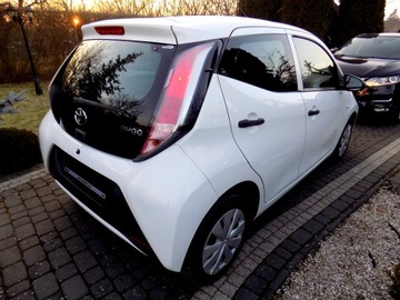Toyota Aygo II Hatchback 5d 1.0 VVT-i 69KM 2016 TOYOTA AYGO 998 CCM 69 KM, zdjęcie 11