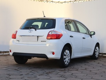 Toyota Auris I Hatchback 1.4 D-4D 90KM 2010 Toyota Auris 1.4 D-4D, Salon Polska, Serwis ASO, zdjęcie 4