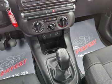 Citroen C3 III Hatchback 1.2 PureTech 68KM 2017 Citroen C3 Klimatyzacja Komputer Elektryka Alu 1.2 Benzyna 68KM, zdjęcie 18