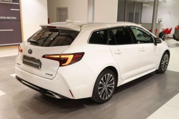 Toyota Corolla XII TS Kombi Facelifting 1.8 Hybrid 140KM 2023 Toyota Corolla 1.8 Hybrid Style 1.8 Hybryda 140KM, zdjęcie 12