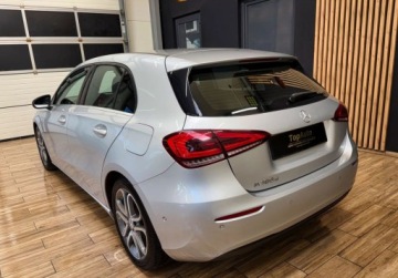 Mercedes Klasa A W177/V177 Hatchback 1.5 180d 116KM 2018 Mercedes-Benz Klasa A 1.5D NAVI automat VITRUAL LED BEZWYPADKOWY zarej, zdjęcie 8