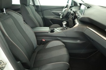 Peugeot 3008 II Crossover 1.2 PureTech 130KM 2019 Peugeot 3008 1.2 PureTech, Salon Polska, zdjęcie 6