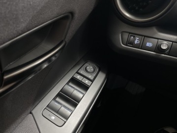 Toyota Camry IX 2024 Toyota C-HR 1.8 Hybrid Comfort Toyota C-HR 1.8 Com, zdjęcie 17