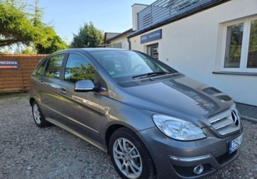 Mercedes Klasa B W245 180 116KM 2010 Mercedes-Benz Klasa B Auto w bardzo dobrym stanie. 1.7 Benzyna 116KM, zdjęcie 11