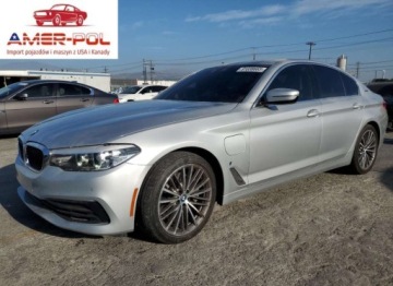 BMW Seria 5 G30-G31 2019 BMW Seria 5 530e 2019 2.0l 2.0 Hybryda 248KM