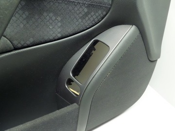 ОБИВКА БОКОВОЙ ДВЕРИ ЛЕВАЯ ПЕРЕДНЯЯ MERCEDES-BENZ C CLASS W203