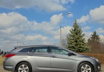 Hyundai i40 Kombi 1.7 CRDi LOW 115KM 2014 Hyundai i40 1.7 CRDi 116KM Premium Xenon/GrzaneSkóry/ Navi/Kamera/Infinity, zdjęcie 2