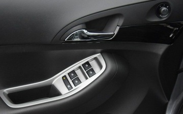 Chevrolet Orlando 1.4T  140KM 2013 Chevrolet Orlando 1.4TB Navi Kamera 132 TYS KM 2 KPL KOL Oryginal Lakier S, zdjęcie 22