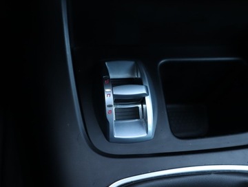 Alfa Romeo Giulietta Nuova II Hatchback 5d 1.4 TB 16v 120KM 2010 Alfa Romeo Giulietta 1.4 T, Klima, Klimatronic, zdjęcie 15