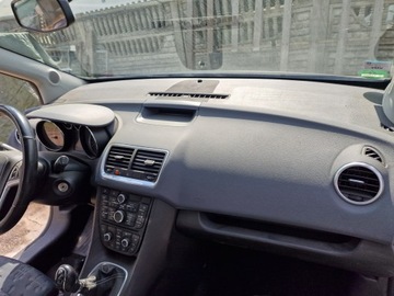 DESKA KOKPIT KONZOLA AIRBAG ULOŽENÍ MERIVA B FACELIFT