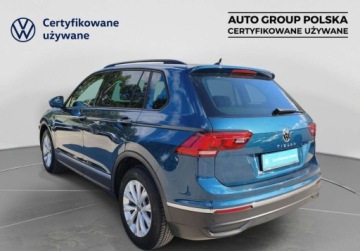 Volkswagen Tiguan II SUV Facelifting 1.5 TSI 150KM 2022 Volkswagen Tiguan Life Pakiet, ACC, Podgrzewane fotele, kierownica i szyb, zdjęcie 1