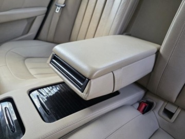 Mercedes CLS W218 Coupe 250 CDI BlueEFFICIENCY 204KM 2013 MERCEDES CLS 250 CDI 2.2l diesel 204KM Przebieg: 137,768km Zadbane wnętrze, zdjęcie 22