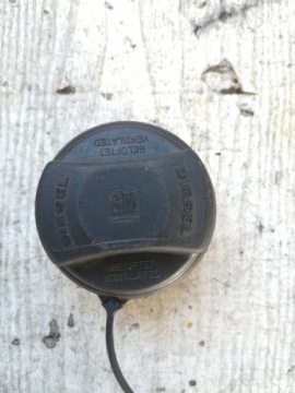 3935 KOREK WLEWU PALIWA OPEL ASTRA H DIESEL