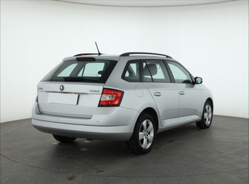 Skoda Fabia III Kombi 1.2 TSI 90KM 2015 Skoda Fabia 1.2 TSI, Salon Polska, Klima, zdjęcie 4