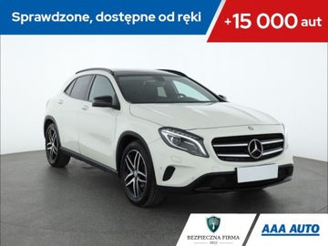 Mercedes GLA GLA 200, Salon Polska, Serwis ASO