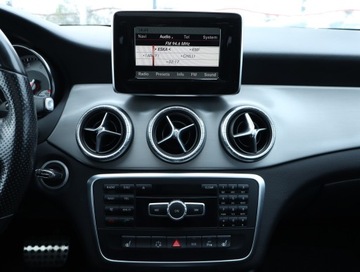 Mercedes CLA C117 Coupe 1.6 200 156KM 2014 Mercedes CLA 200, Salon Polska, Automat, Skóra, zdjęcie 11