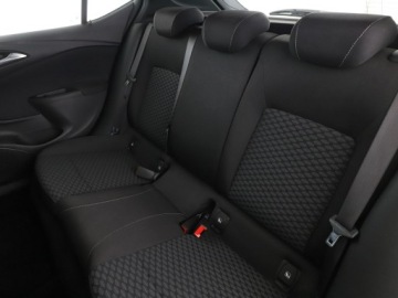 Opel Astra K Hatchback 5d 1.4 Turbo 125KM 2019 Opel Astra Navi, PDC, Bluetooth, zdjęcie 16