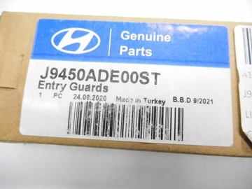 Боковые пороги Hyundai Kona 2018-2023 OE J9450ADE00ST