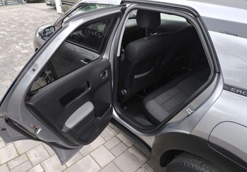 Citroen C4 Cactus Crossover Facelifting 1.2 PureTech 110KM 2019 Citroen C4 Cactus Citroen C4 Cactus 1.2 PureTech GPF Shine SampS EAT6, zdjęcie 13