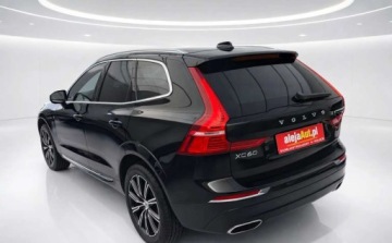 Volvo XC60 II 2021 Volvo XC 60 XC 60 2.0 HYB 197 KM 2021r Warszawa 2.0 Hybryda 197KM, zdjęcie 4