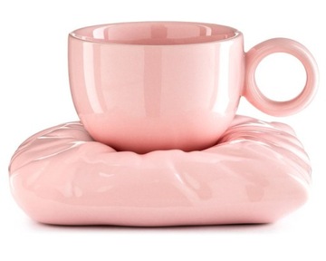 KRÓLEWSKA FILIŻANKA RÓŻ + CERAMICZNA PODUSZKA