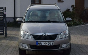 Skoda Roomster Mikrovan Facelifting 1.2 TSI 105KM 2013 Skoda Roomster 1.2TSI Automat Klimatronik Panorama Sprowadzony Oplacony, zdjęcie 1