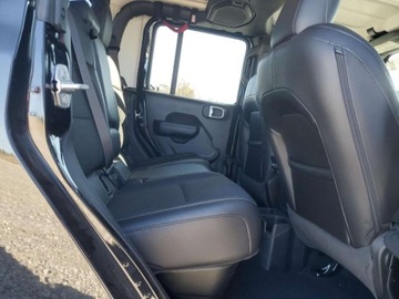 Jeep Gladiator 2023 Jeep Gladiator Sport 2023 3.6l 3.6 Benzyna 285KM, zdjęcie 10