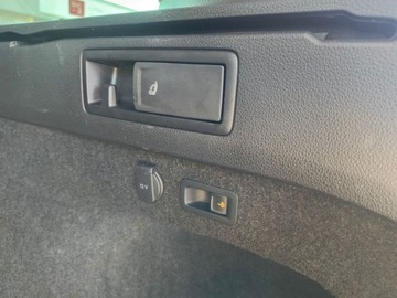 Volkswagen Passat B8 Variant Facelifting 2.0 TDI SCR 200KM 2022 Volkswagen Passat serwis ASO 2.0TDI 200KM bezwypadkowy pakiety AppConnect, zdjęcie 36