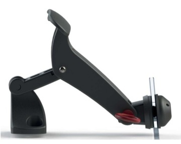 закрытие бокового окна экскаватора-трактора шплинтами