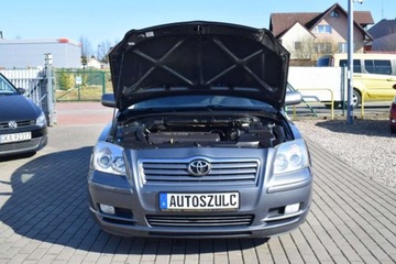 Toyota Avensis II Sedan 1.8 VVT-i 129KM 2005 Toyota Avensis 1.8 Benzyna, Limuzyna, Sprowadz..., zdjęcie 12