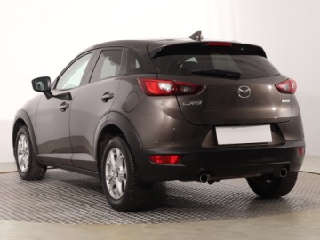 Mazda CX-3 Crossover 2.0 SKY-G 120KM 2015 Mazda CX-3 2.0 Skyactiv-G, Navi, Klima, zdjęcie 3