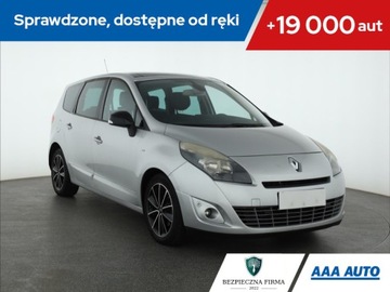 Renault Grand Scenic II Grand Scenic 1.6 dCi S&S eco2 130KM 2011