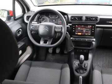 Citroen C3 III Hatchback 1.2 PureTech 82KM 2017 Citroen C3 1.2 PureTech, Salon Polska, zdjęcie 6
