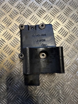 PODSTAWA ŁAPA SPRĘŻARKI AGREGATU IVECO 2.3 OE 0440-160
