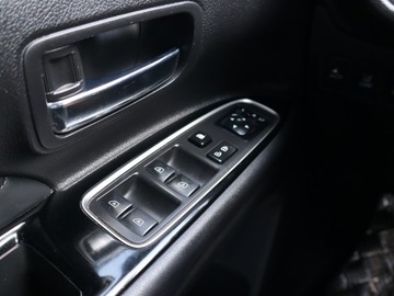 Mitsubishi Outlander III 2019 Mitsubishi Outlander 2.4 PHEV, Serwis ASO, 4X4, zdjęcie 16