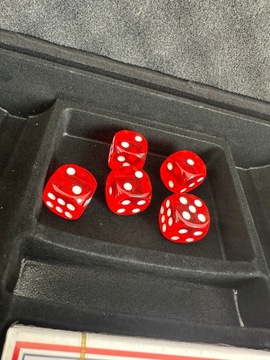 ZESTAW DO GRY W POKERA 500 SZT ŻETONÓW PREMIUM 2x TALIA POKER WALIZKA KOŚCI