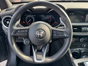 Alfa Romeo Stelvio SUV Facelifting 2023 2.0 GME Turbo 280KM 2025 ALFA ROMEO Stelvio Veloce Q4 Suv 2.0 (280KM) 2025, zdjęcie 8