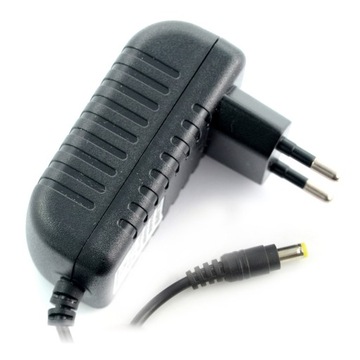 Импульсный источник питания 12 В/3 А – вилка постоянного тока 5,5/2,5 мм