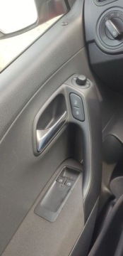 Volkswagen Polo V Hatchback 5d 1.2 60KM 2009 Volkswagen Polo 1.2 MPI ,Klimatyzacja ,tylko 94 tys km potwierdzone 1.2, zdjęcie 15