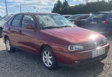 Seat Cordoba I Sedan 1.6 i 75KM 1998 Seat Cordoba 1998r 1.6 BenzynaLPG 75KM, zdjęcie 5