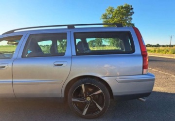 Volvo V70 II 2.4 170KM 2004 Volvo V70 Volvo V70 2.4 2.4 Benzyna 170KM, zdjęcie 7