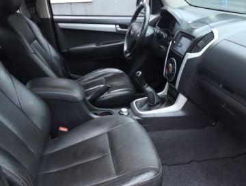 Isuzu D-Max II Single Cab Facelifting 1.9 Ddi 163KM 2017 Isuzu D-Max 1.9 D, Salon Polska, 4X4, Skóra, zdjęcie 8