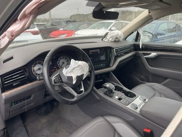 Volkswagen Touareg III SUV 3.0 V6 SCR TDI 286KM 2021 Volkswagen Touareg Pamięć Pneumatyka Kamery360, zdjęcie 5