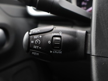 Citroen C3 III Hatchback 1.2 PureTech 82KM 2017 Citroen C3 1.2 PureTech, Salon Polska, Serwis ASO, zdjęcie 15